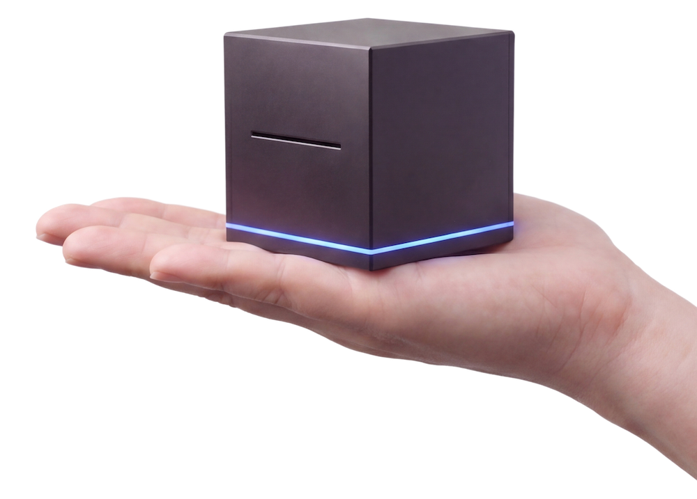 Dyno reader product concept held in a hand
